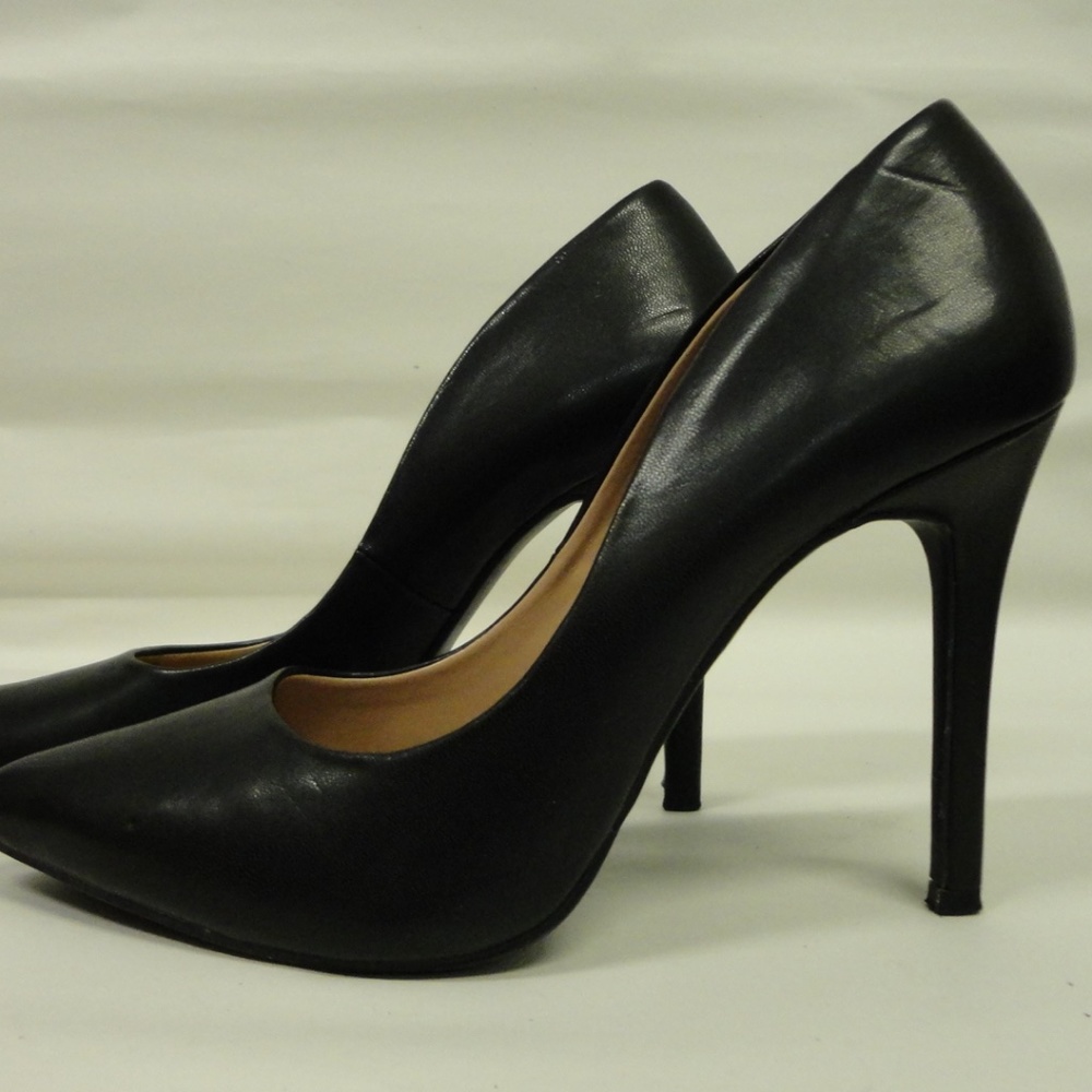 ABound Black High Heels